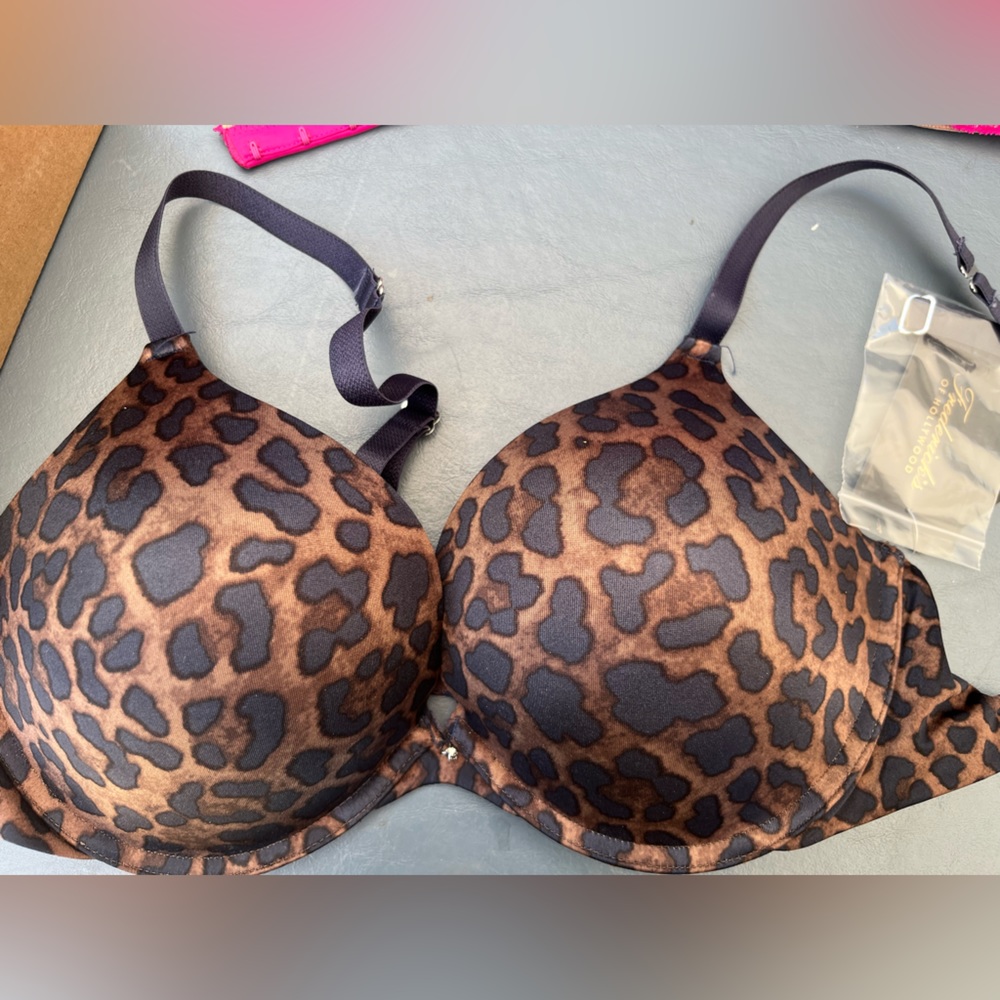 NWT Fredricks of Hollywood Leopard 38C Push up Bra